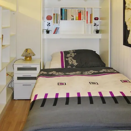 Kleiner Roland By Interhome Daire